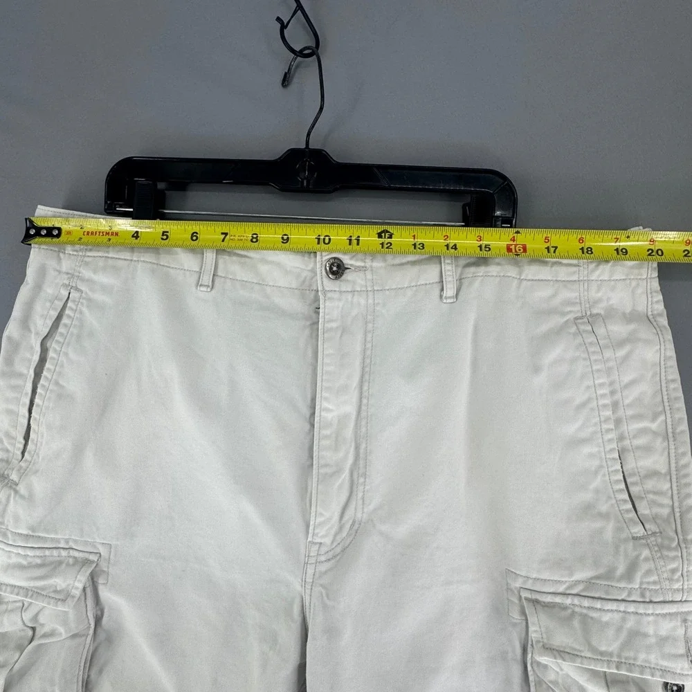 Levis Mens Cargo Shorts Size 40 Bone Off-White Cotton Utility 124630028